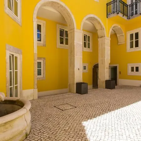 شقة Charming Historic Lx Garden&Garage