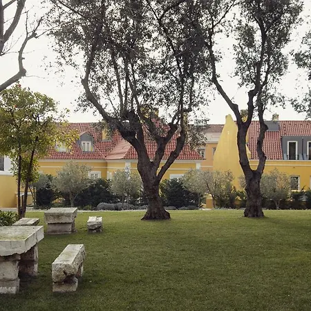 شقة Charming Historic Lx Garden&Garage *